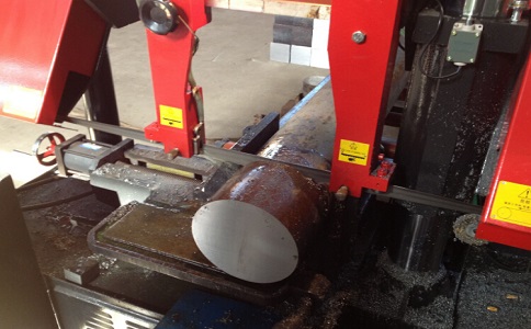 大化卧式带锯床加工时出现明显振荡如何排查？